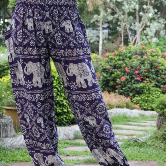 Pants - Picture 4 of 4